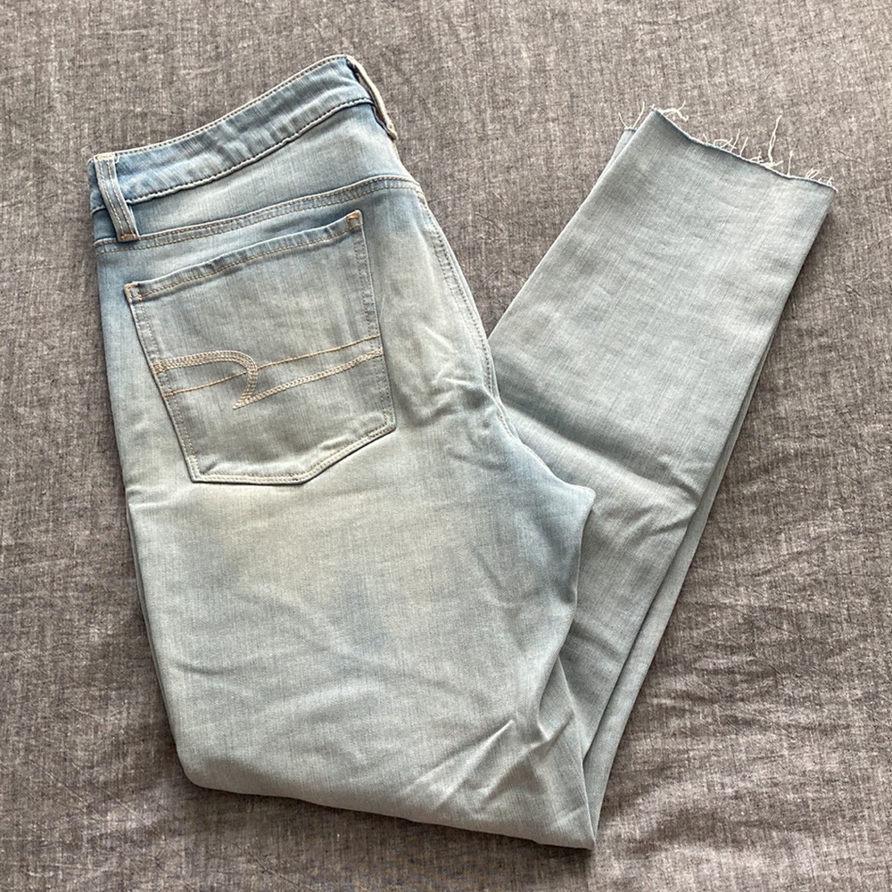 American Eagle Hi-Rise Jegging